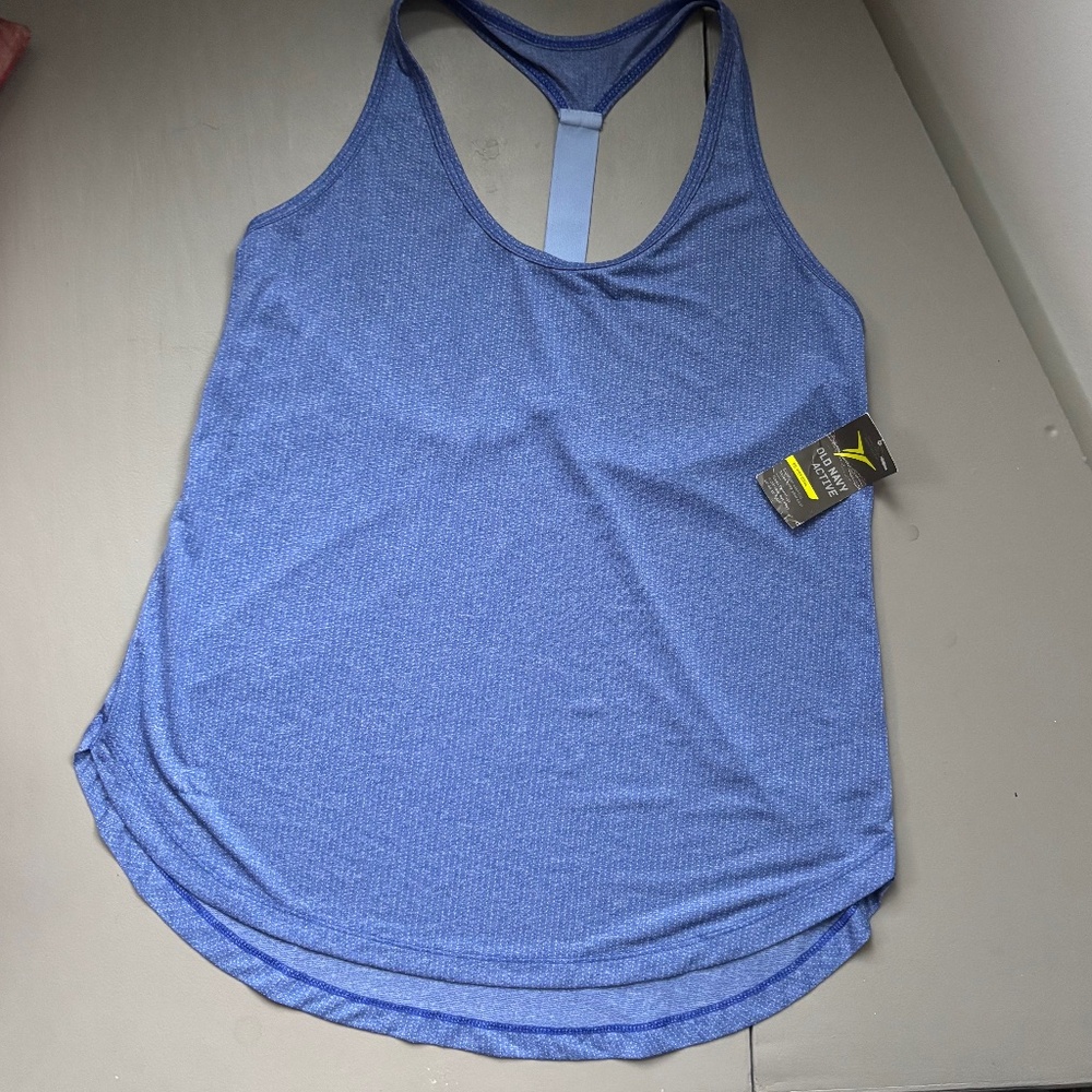 NWT Old Navy Lightweight Tank Run Hot Yoga Pilates Hike Climb
